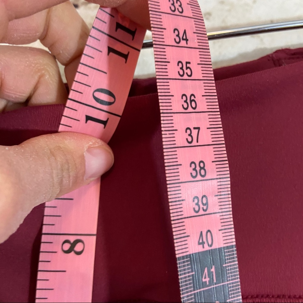 Burgundy high waisted active leggings size small - Picture 5 of 7